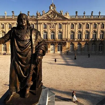 Bricks Stan Lägenhet