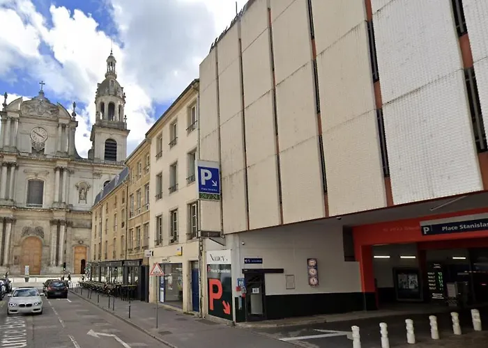 아파트 Bricks Stan